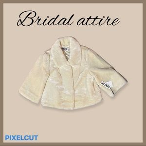 Bridal Winter Faux Fur Off-White short coat